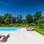 Valade Rovinj