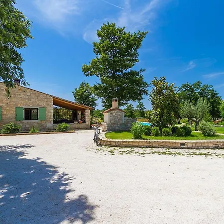 Valade Holiday home *